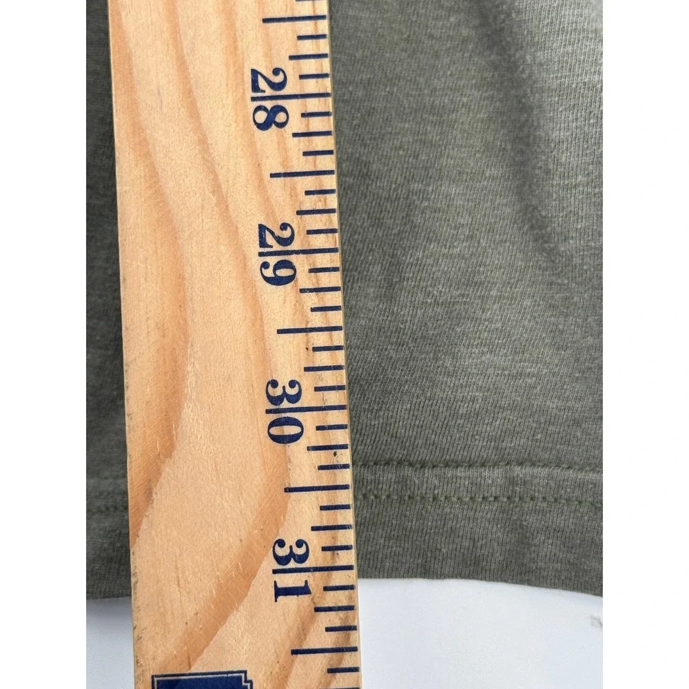 Levi's Graphic T-Shirt Mens 2XL Olive Green Geometric Batwing‎ Logo Tee